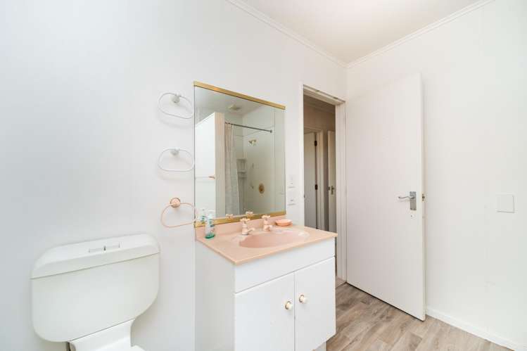 3/119 Botanical Road Takaro_11