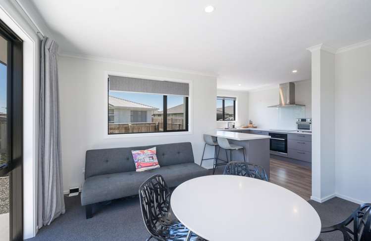 14 Woodley Road Richmond_9