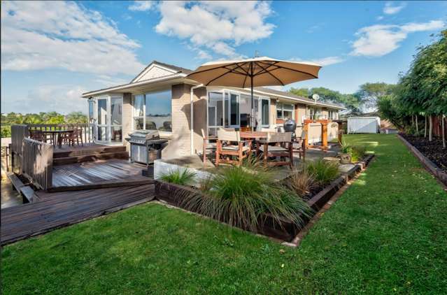 Great Family Home - Plus Much More