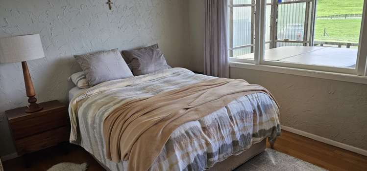 67 Thorn Road Kaimai_8