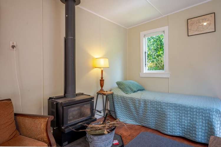 7 Factory Road Little Akaloa_12