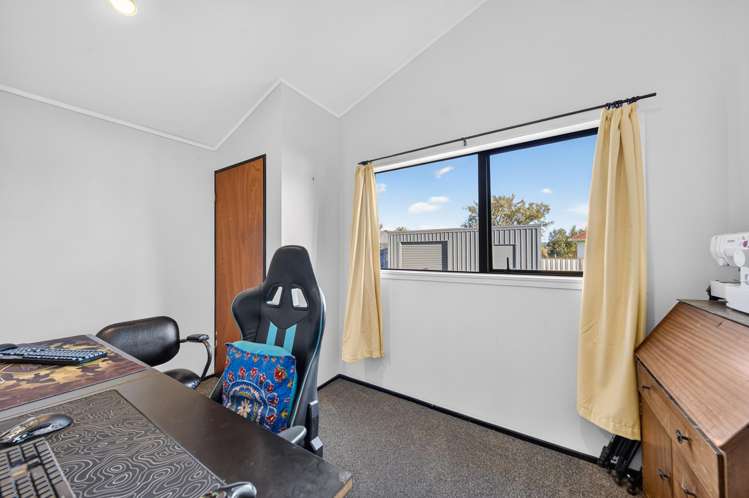 203 Belvedere Road Carterton_11