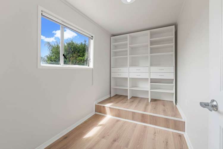 1/691a East Coast Road Browns Bay_13