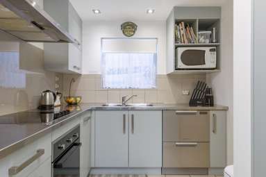 16/101 Roberts Street_4