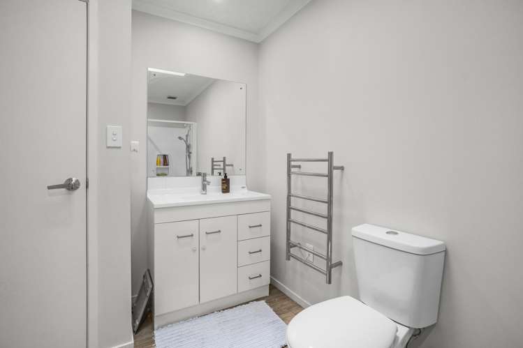 6 St Michaels Lane Taita_17
