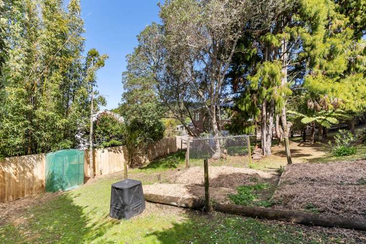 14 Longfellow Parade Glen Eden_46