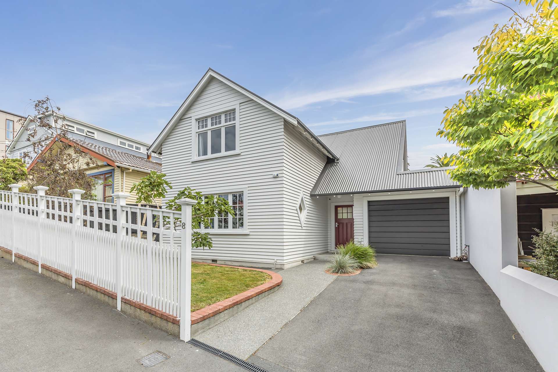 8 Hargreaves Street Mount Cook_0