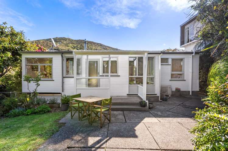10 Bourbon Terrace Karori_23