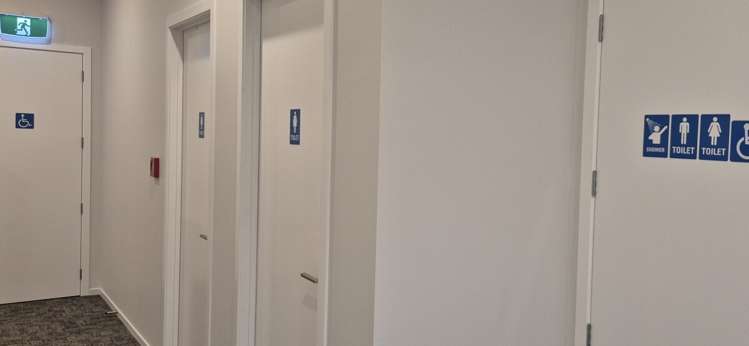 2/6 Cube Court Richmond_8