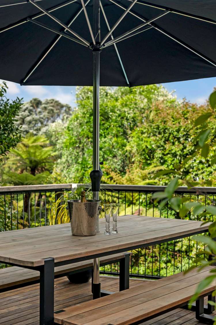 92 Parr Terrace Castor Bay_12