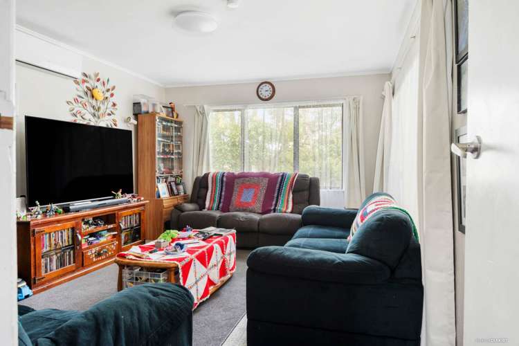 1 Sheridan Drive New Lynn_4