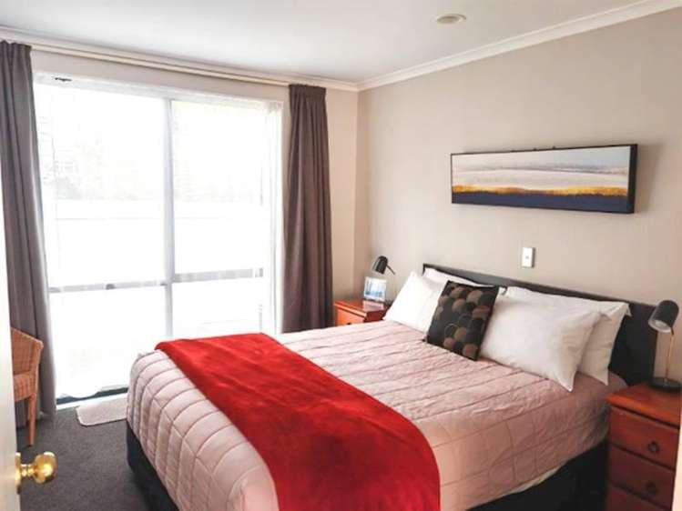 Address withheld Avenues_8