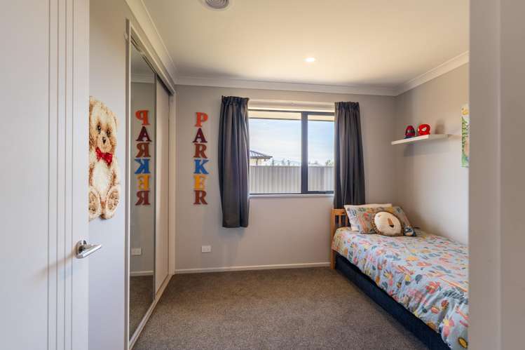 27 Lakeland Avenue Twizel_14