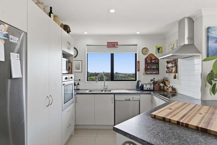 49 Orion Drive Welcome Bay_14