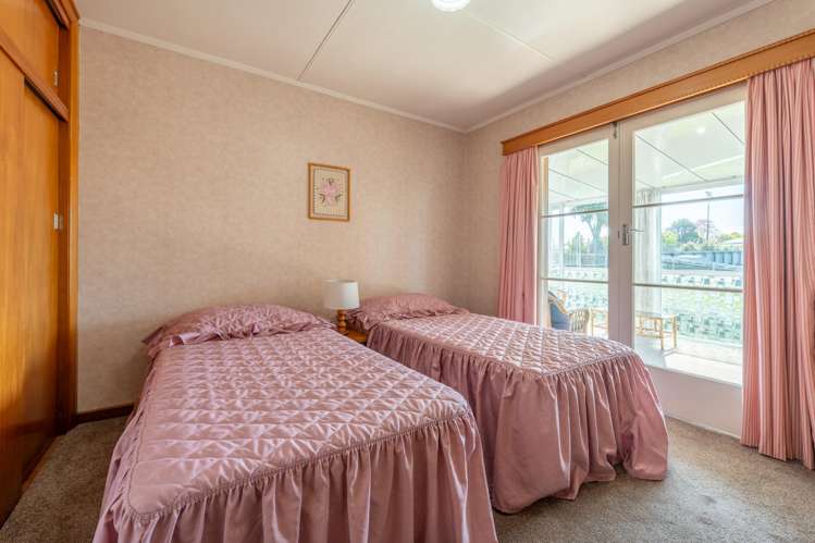 20 Sherratt Street West End_26