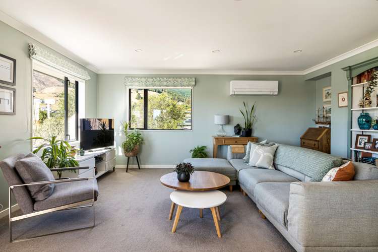 65 Washbourn Drive Richmond_6