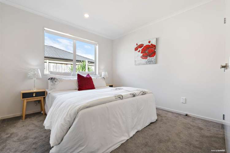 10 Iwinuku Crescent Wattle Downs_17