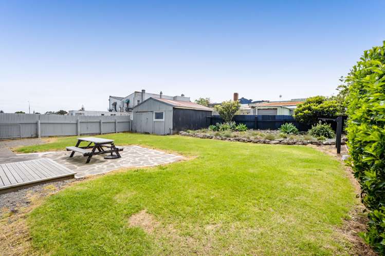 39 Domett Street Opunake_22