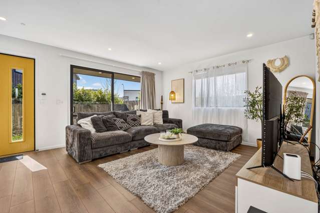 17C Cessna Crescent Mangere_4