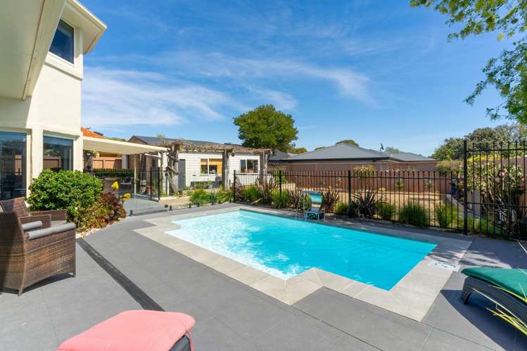 1 Brilyn Crescent Witherlea_33