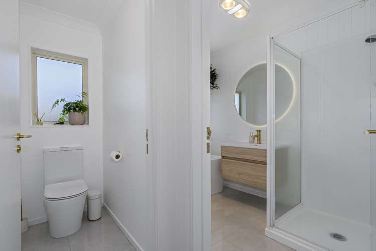 3 Hinton Place Pyes Pa_14