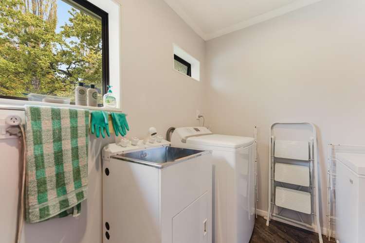 27 Browning Crescent Stoke_21