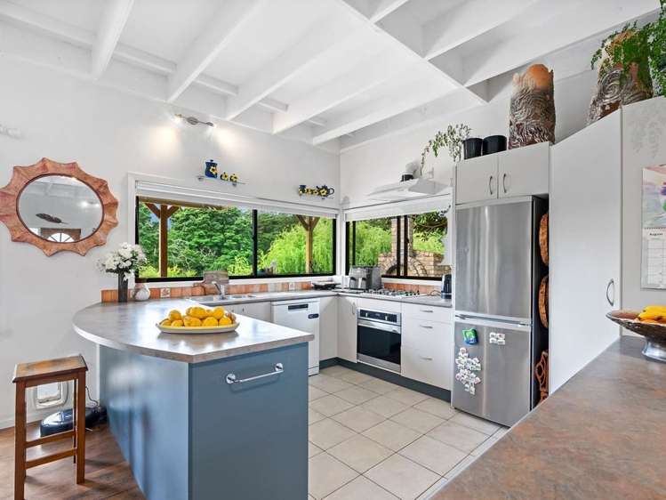 83 Alcoba Street Te Kamo_2