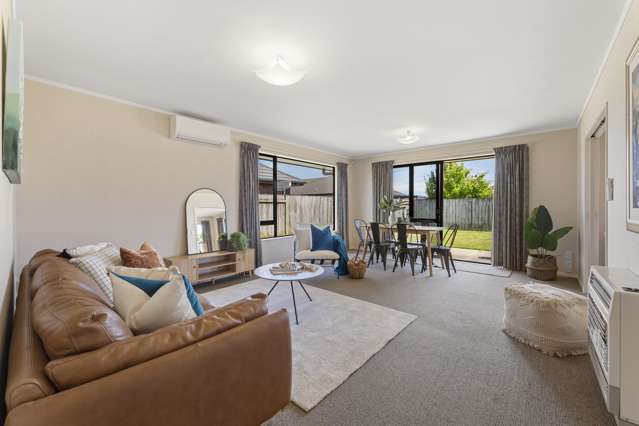 17 Meridian Grove Kelvin Grove_3