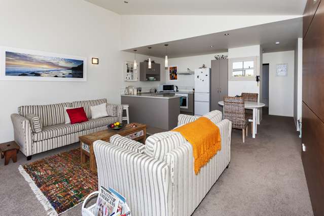 10/18 Eyre Street Whitianga_3