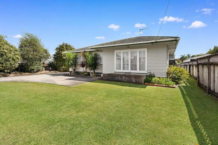 1 Coronation Road Morrinsville_17