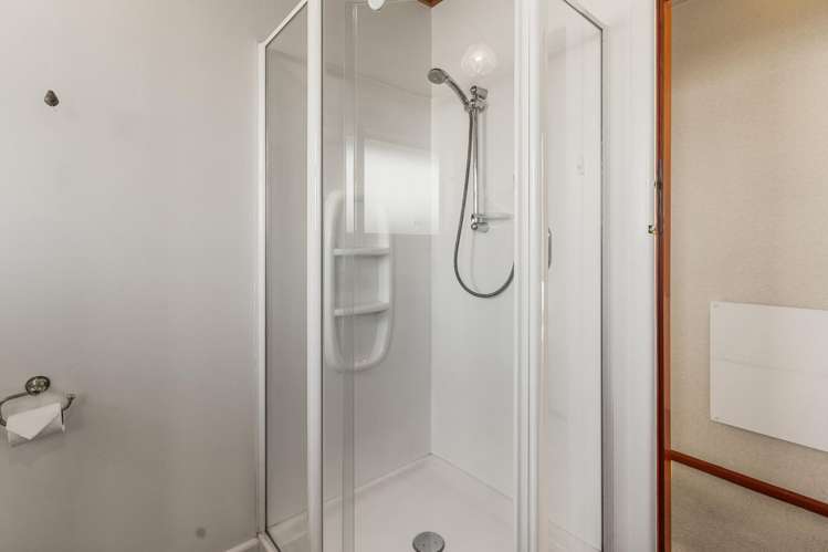 2/111A Rose Street Somerfield_14
