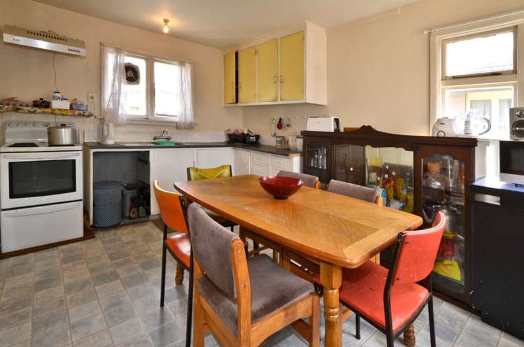 11 Wycola Avenue Hei Hei_1