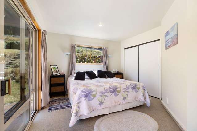 14a Von Place Fernhill/Sunshine Bay_4