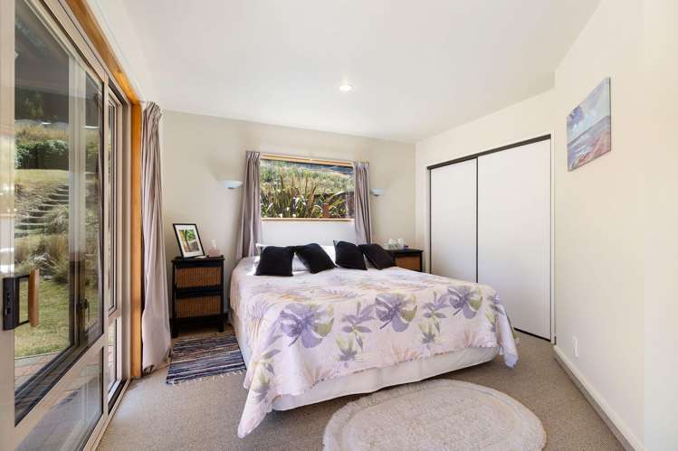 14a Von Place Fernhill/Sunshine Bay_4