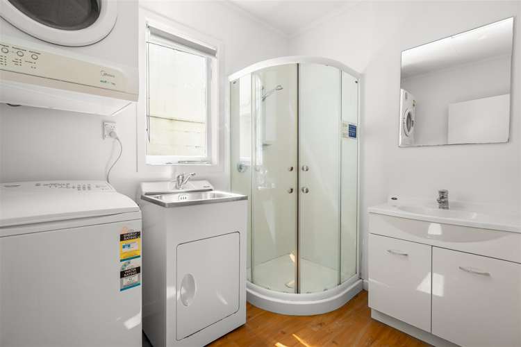 11 Fow Street Hamilton_15