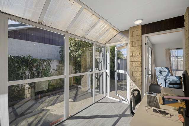 2/12 Lagan Street Belfast_3