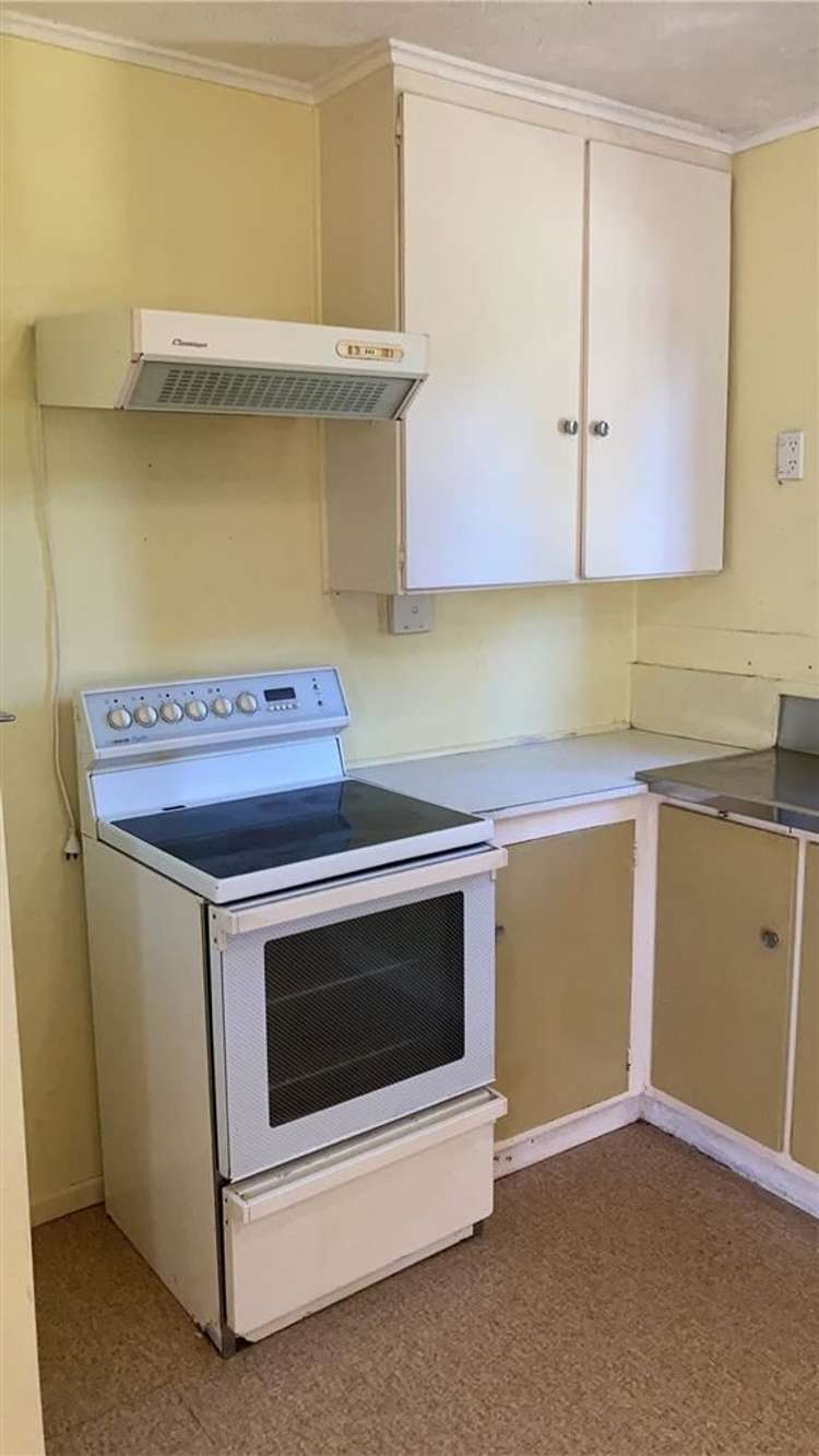 71 Seabrook Avenue New Lynn_18