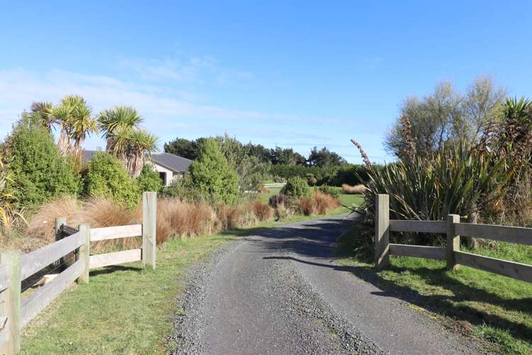 357 Oreti Road Otatara_33