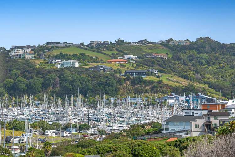 17 Cape Cod Drive Gulf Harbour_37