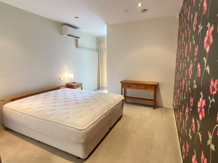 5/16 Beach Front Lane Browns Bay_18