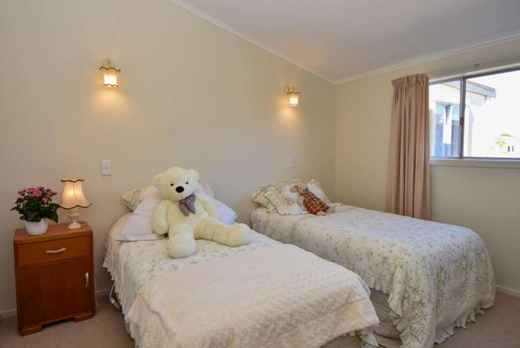 108 Broadway Carterton_20