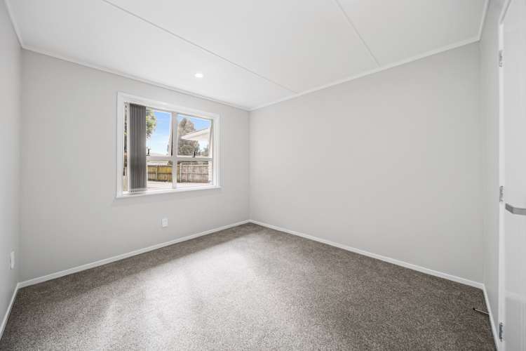 22 Molesworth Place Mangere_7
