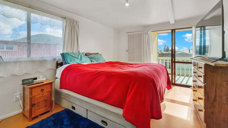 28 Neil Road Fairy Springs_7