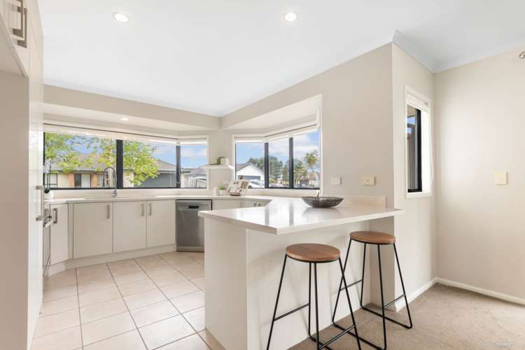 6 Ardkeen Place East Tamaki_3