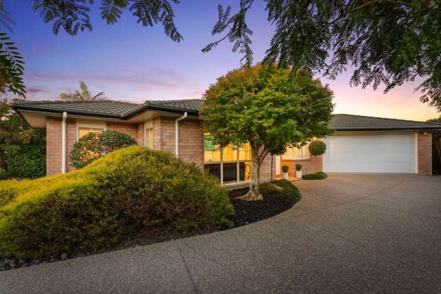 Single-Level Brick Beauty in Cul-de-Sac