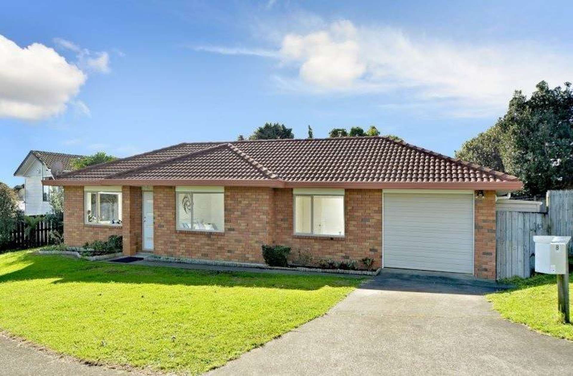 8 Rebecca Rise Manurewa_0