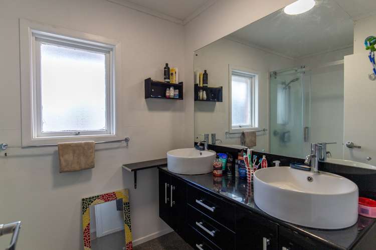 22 Station Road Matamata_11