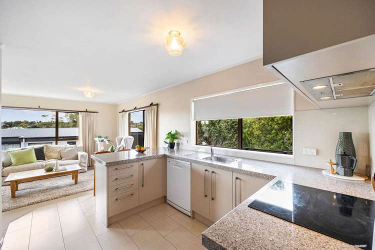 58 Galloway Crescent Farm Cove_19