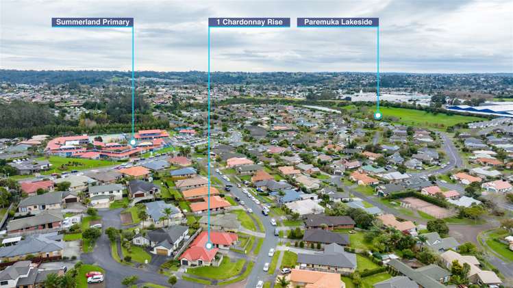 1 Chardonnay Rise Henderson_2