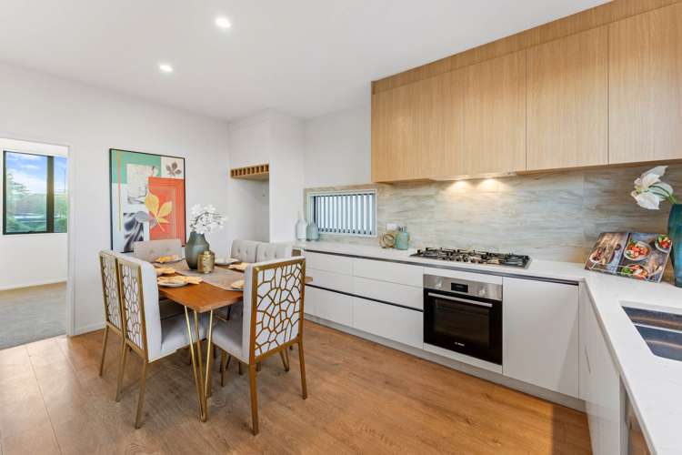 6C Tiroroa Avenue Te Atatu South_8